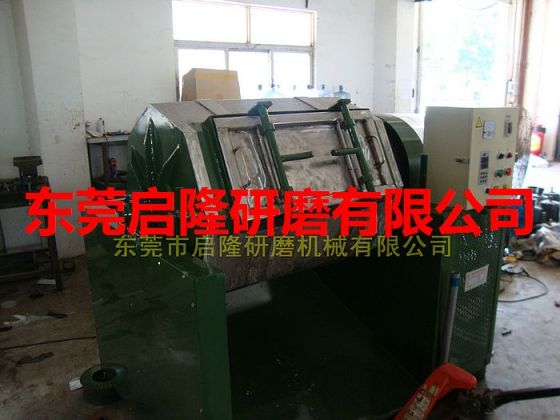 滚桶研磨机更换PU胶