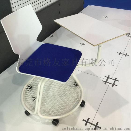 高档塑料培训椅 带转盘和写字板会议椅 新闻椅厂家