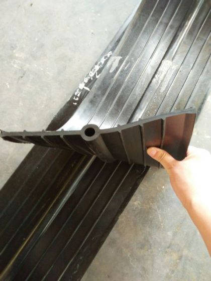 CB橡胶止水带280*8mm橡胶止水带价格