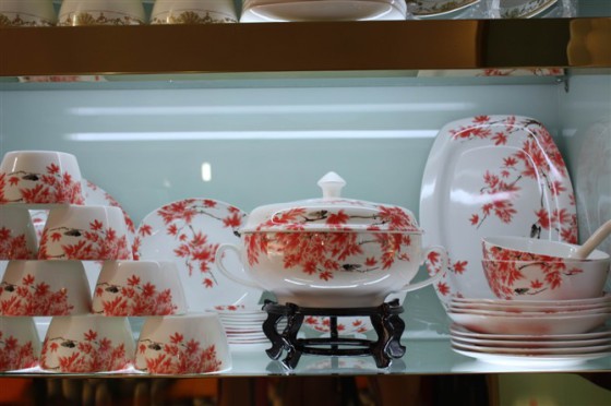 陶瓷餐具订做价格