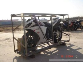 摩托车跑车雅马哈YZF-R1