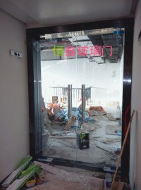 深圳坂田玻璃门 黑钛金玻璃门 防火玻璃门 感应玻璃门