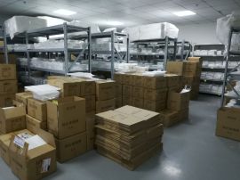 2.5D大弧边华为M3高端高清防爆抗指纹钢化膜
