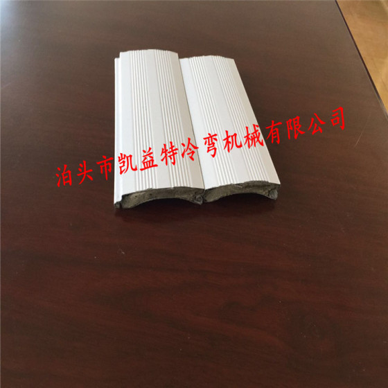 无锡保温卷帘门设备厂家   77保温卷帘门设备  直销处