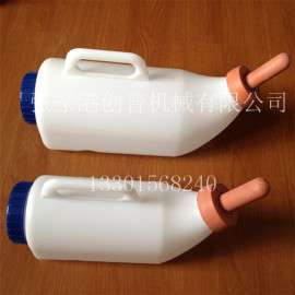 小牛喂奶瓶 天然无毒材质 SGS FDA 材质认证