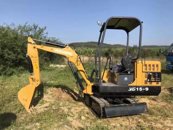 15的小型挖掘机价格 农用小挖机