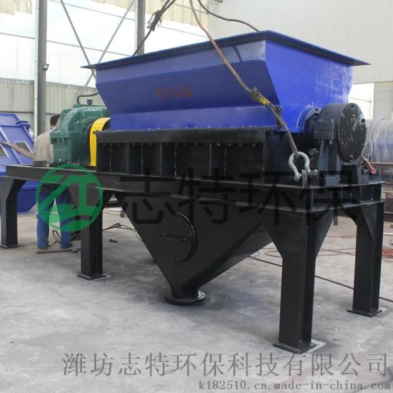 生产供应病害动物尸体破粹机，死猪破碎机，死牛撕碎机，大型动物破碎机